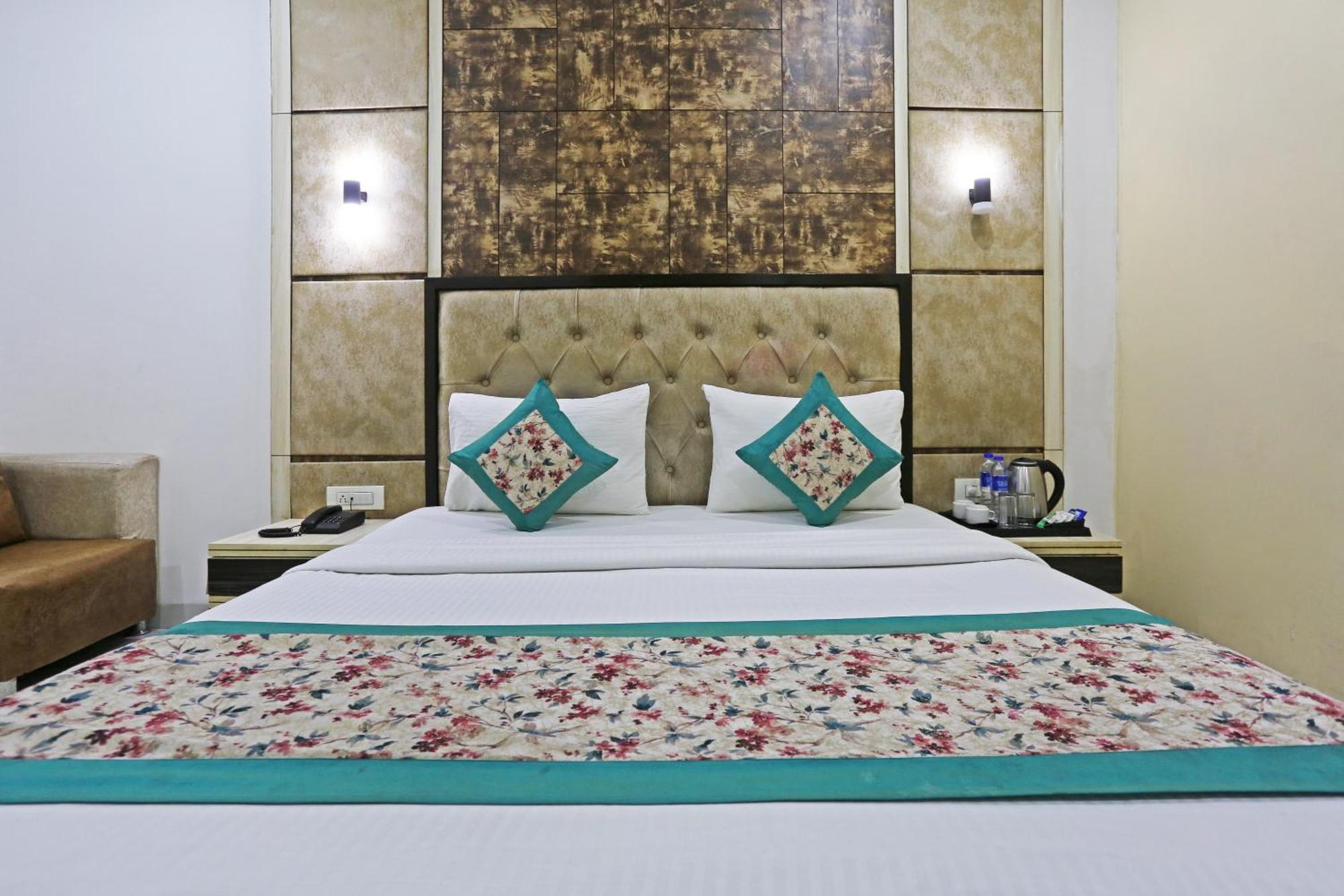 Hotel Almora Sky Near By Delhi International Airport With - Free Airport Pickup And Drop New Delhi Luaran gambar
