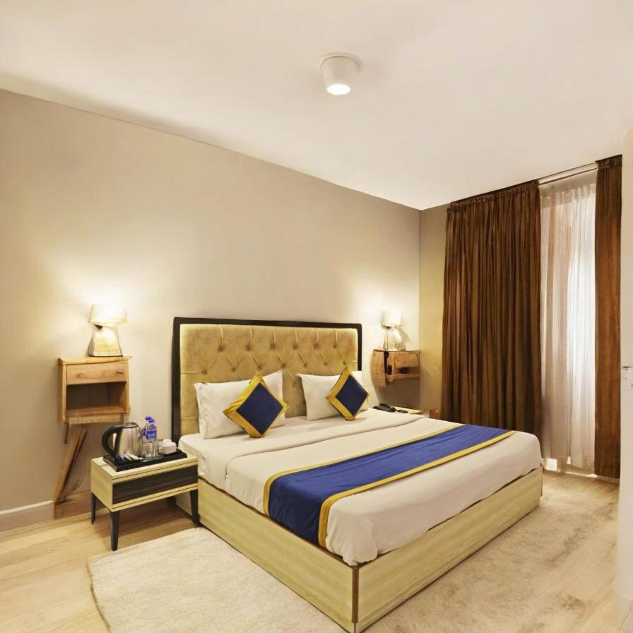 Hotel Almora Sky Near By Delhi International Airport With - Free Airport Pickup And Drop New Delhi Luaran gambar